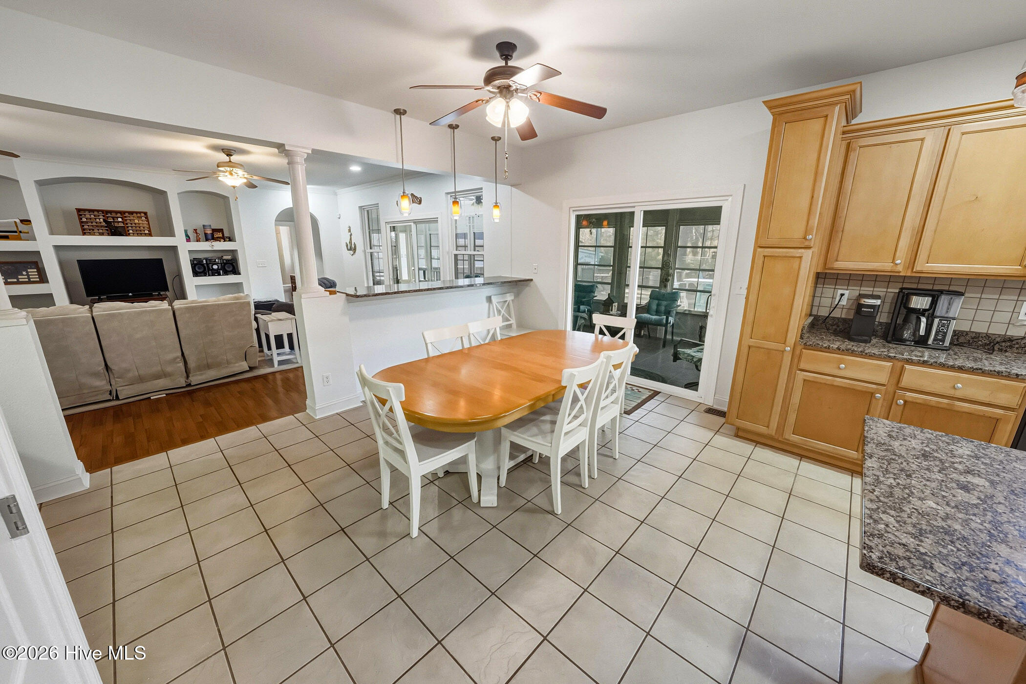 906 Broomfield Trail Property Photo 17