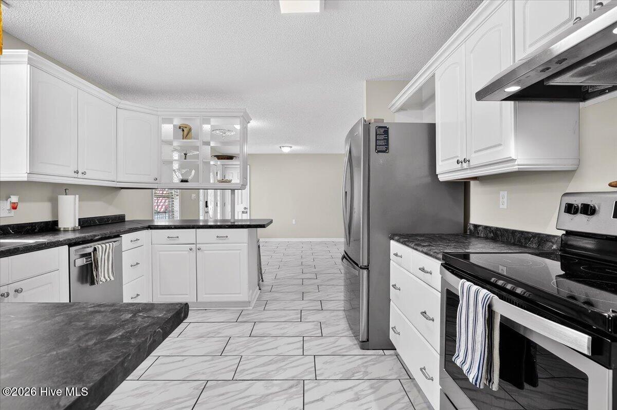 153 Giddens Street Property Photo 16