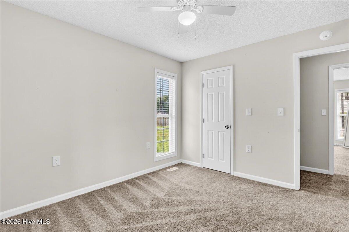 153 Giddens Street Property Photo 27