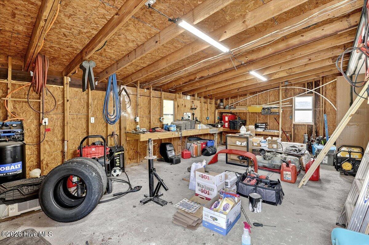 153 Giddens Street Property Photo 39