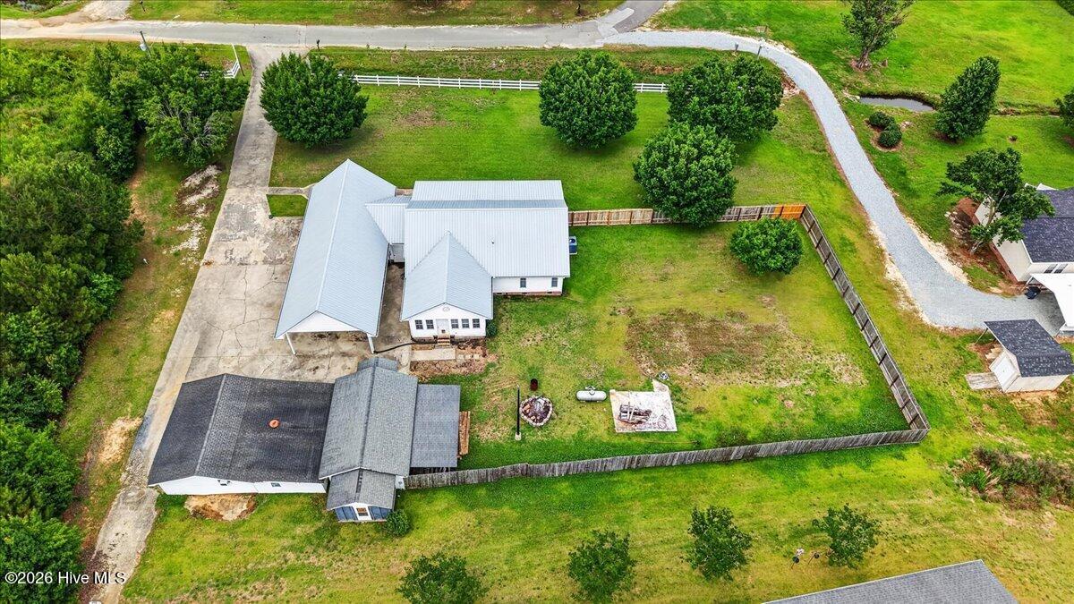 153 Giddens Street Property Photo 47