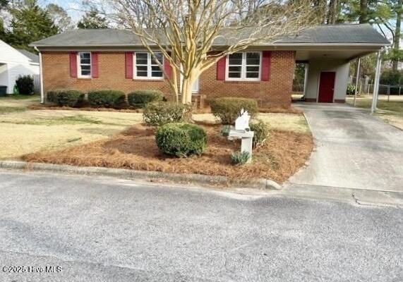 211 Nichols Drive Property Photo 1