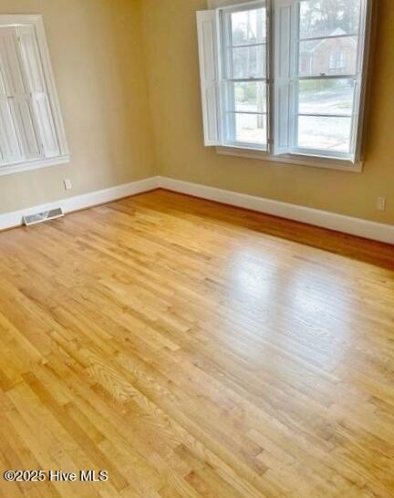 211 Nichols Drive Property Photo 2