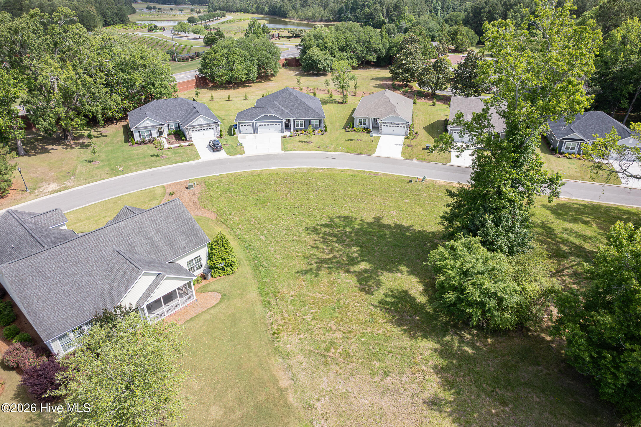 111 Firethorn Circle Property Photo 4