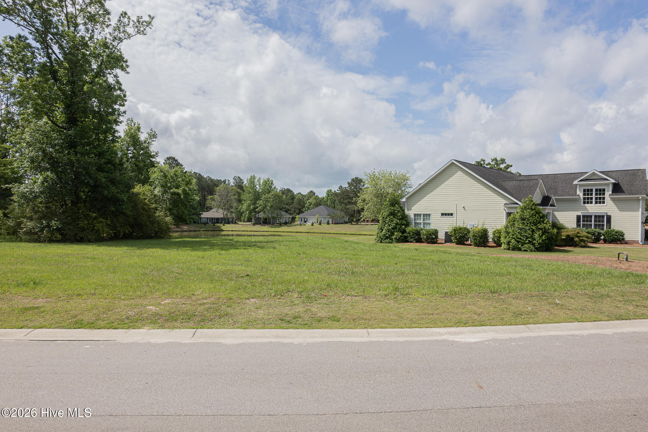 111 Firethorn Circle Property Photo 6