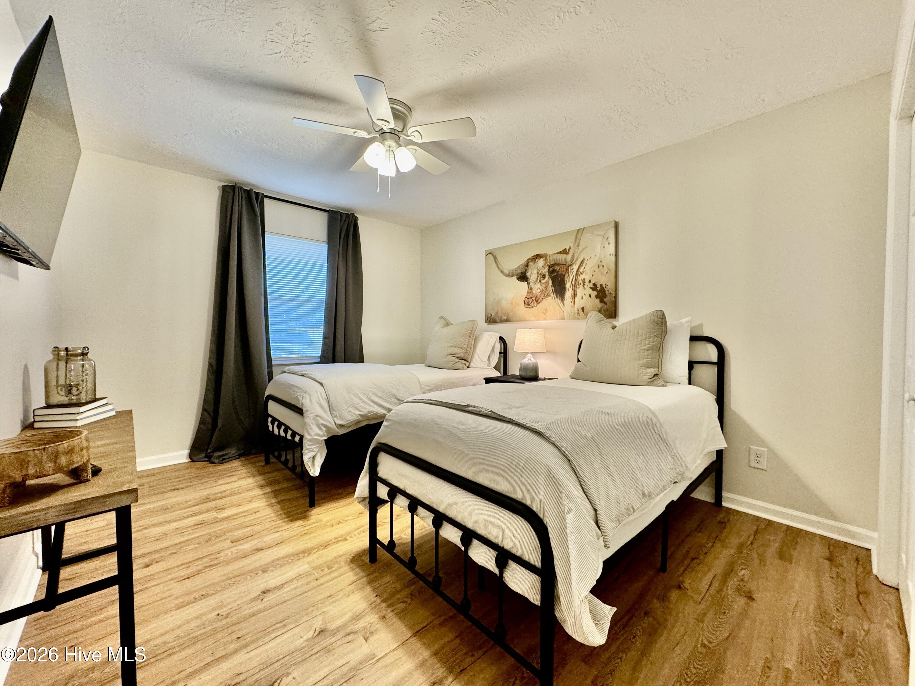 533 Grant Avenue B Property Photo 9
