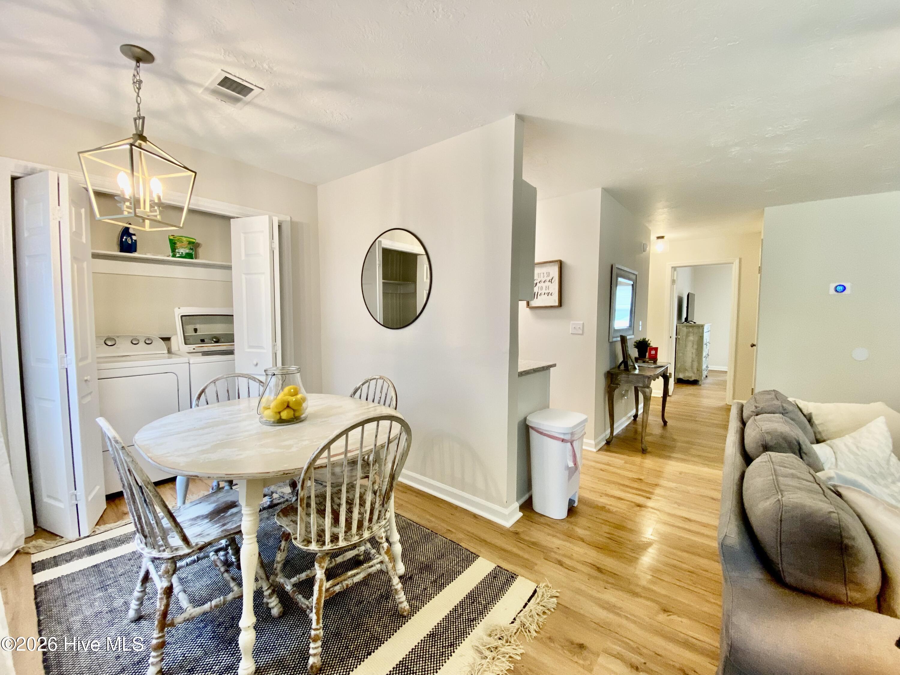533 Grant Avenue D Property Photo 2
