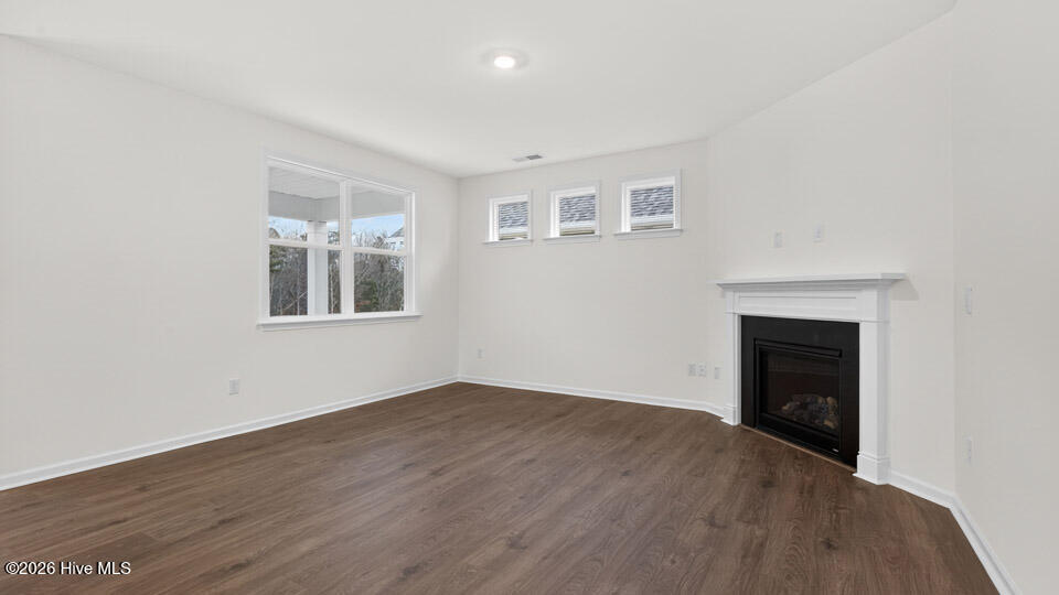 369 Alexis Loop Property Photo 13