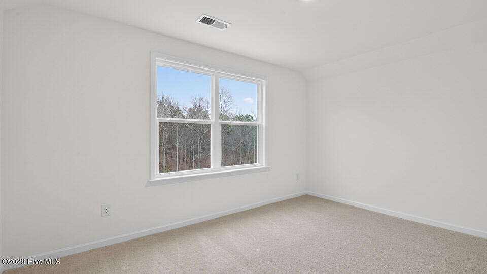369 Alexis Loop Property Photo 24