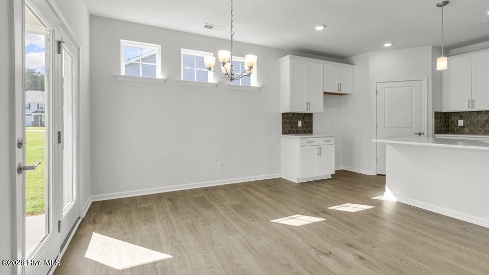 365 Alexis Loop Property Photo 12