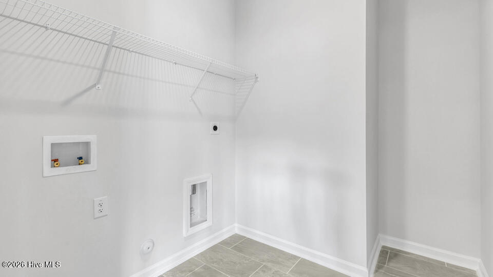365 Alexis Loop Property Photo 27