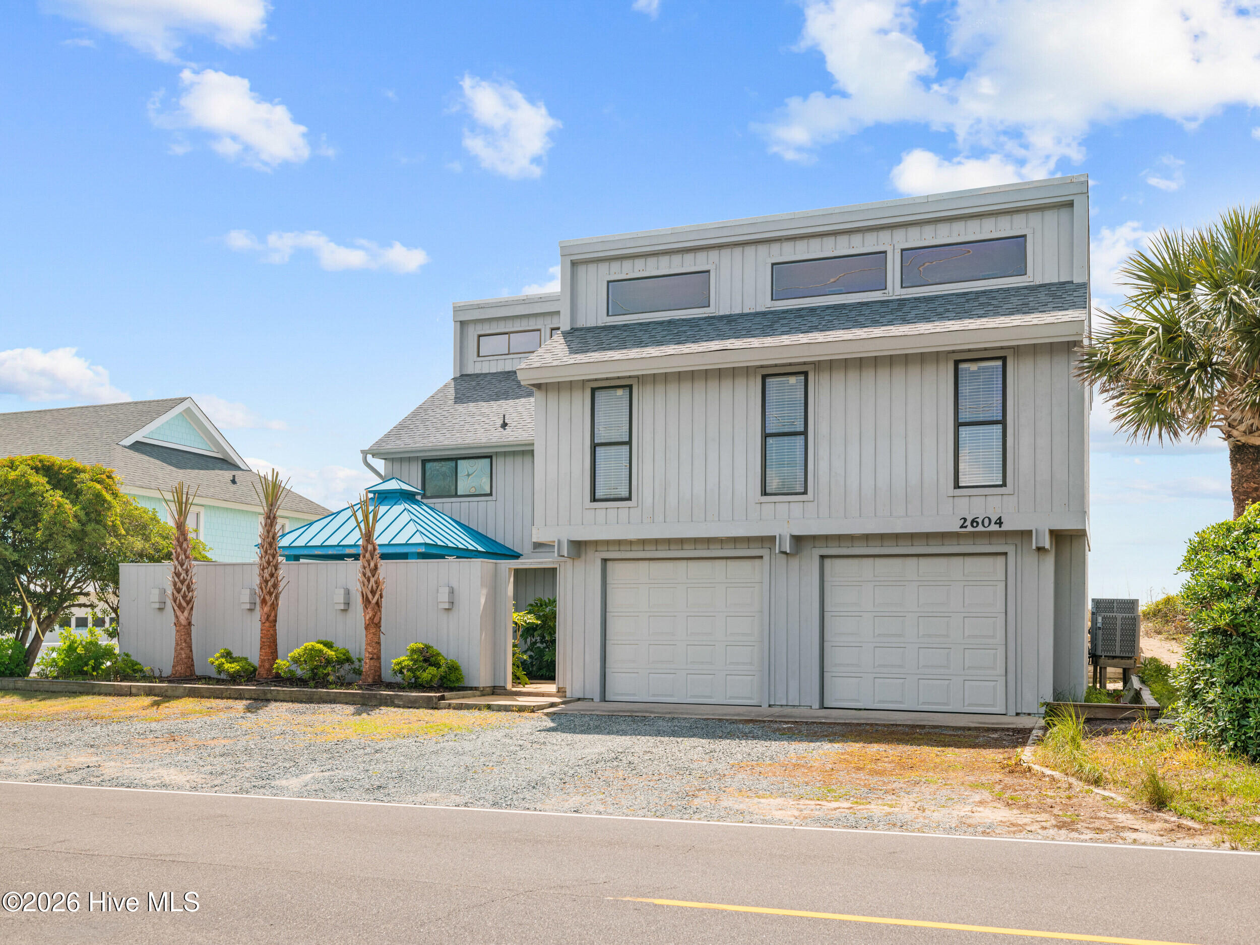 2604 S Shore Drive Property Photo 7