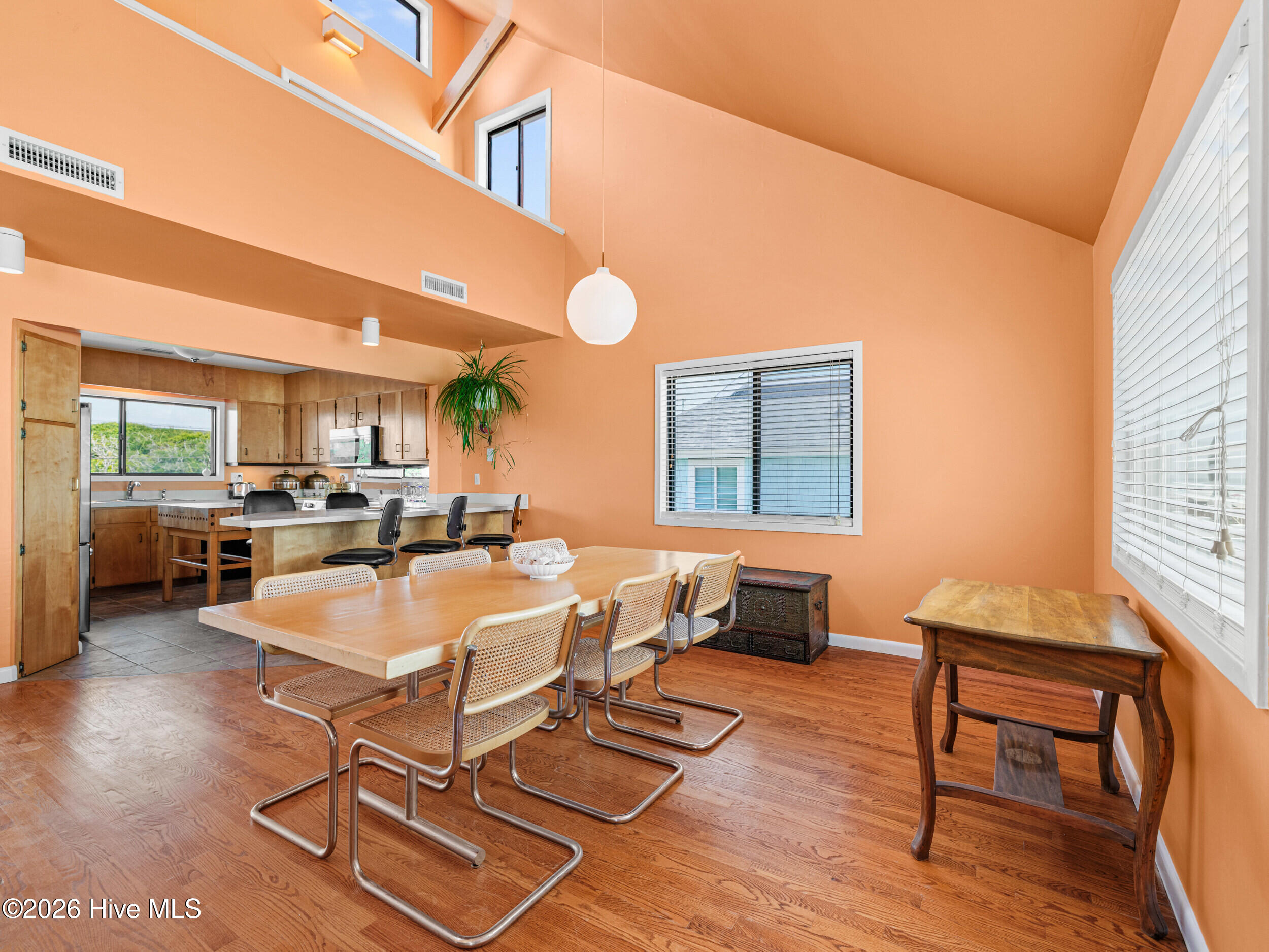 2604 S Shore Drive Property Photo 31