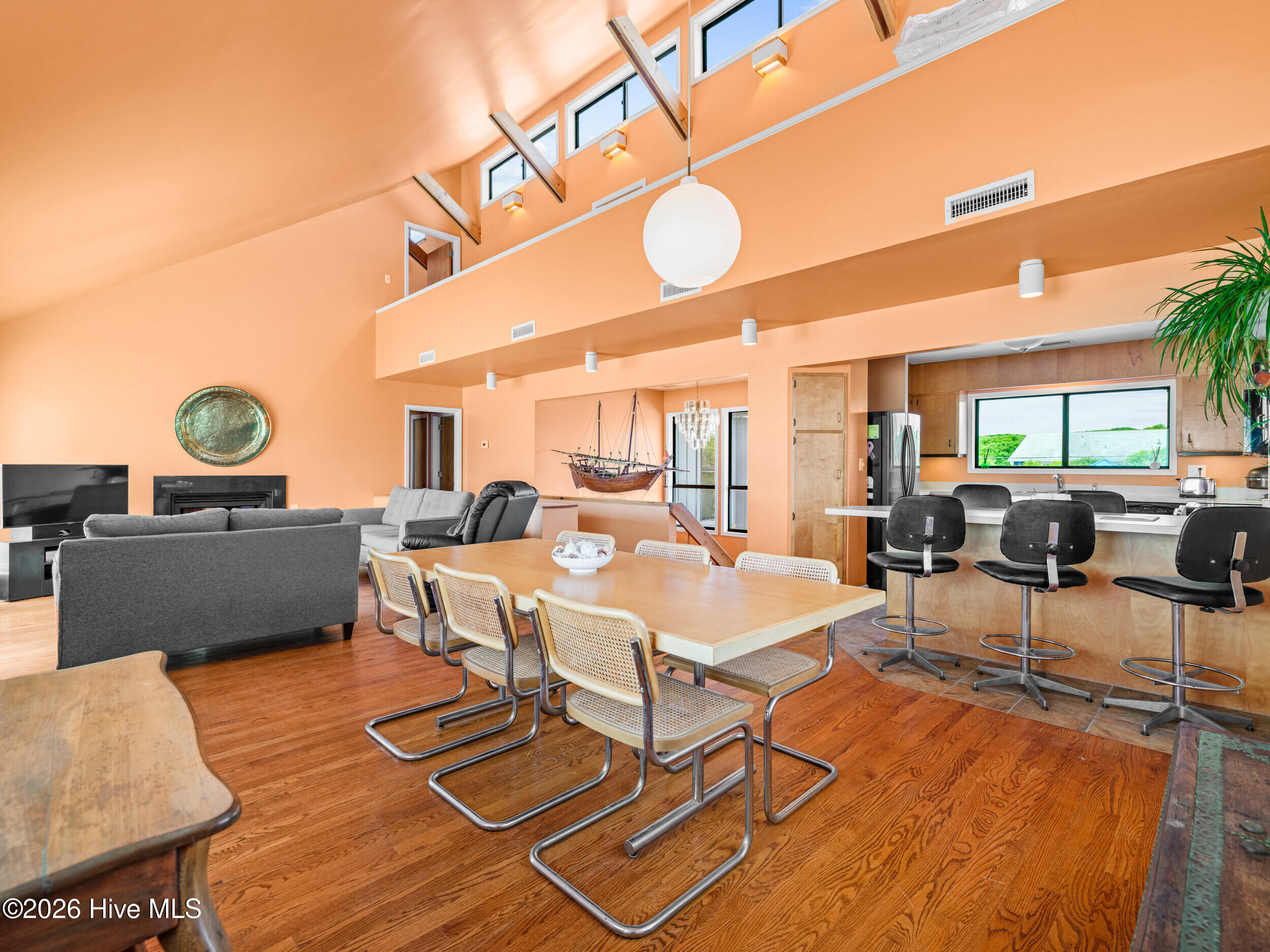 2604 S Shore Drive Property Photo 32