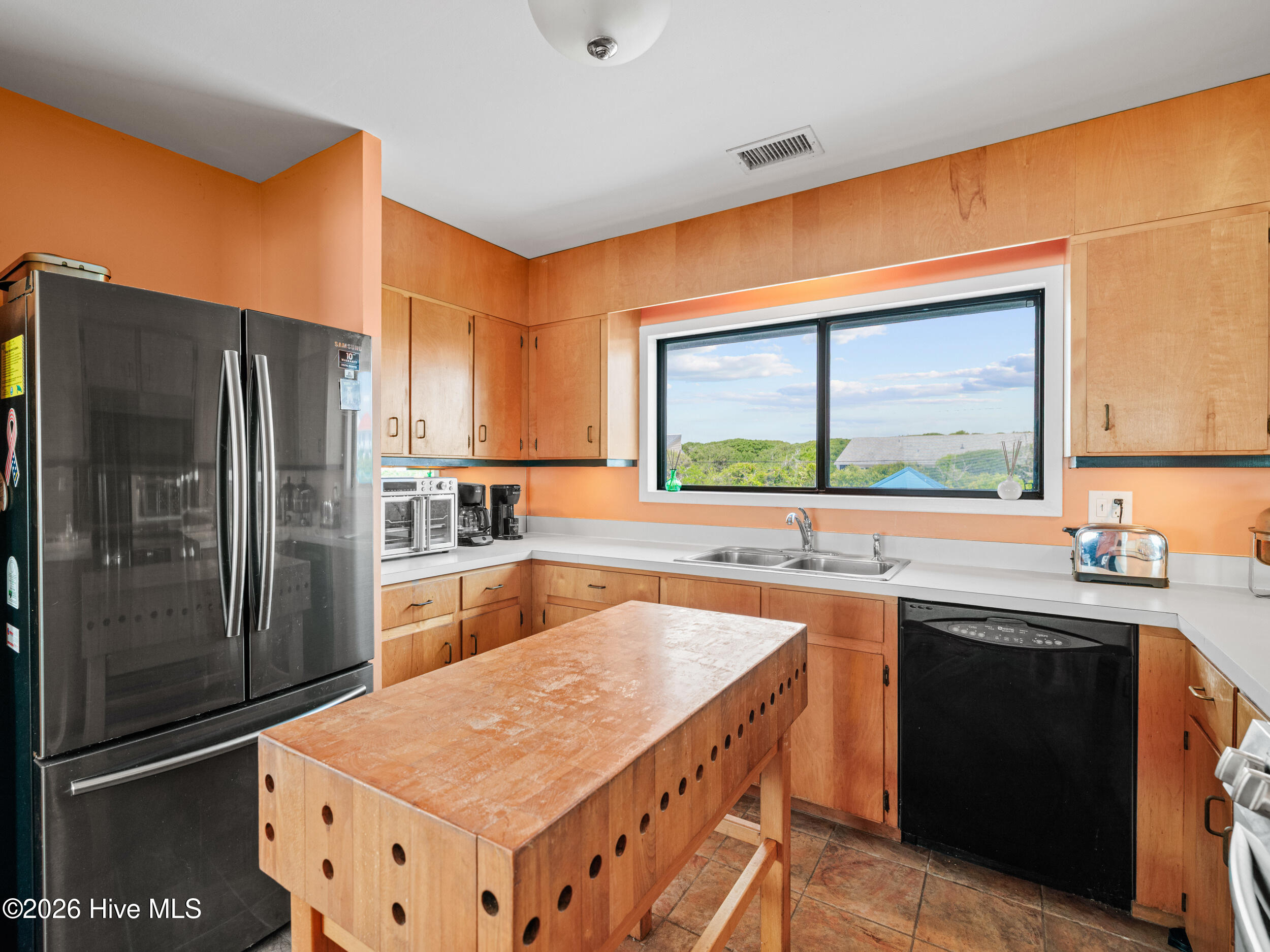 2604 S Shore Drive Property Photo 39