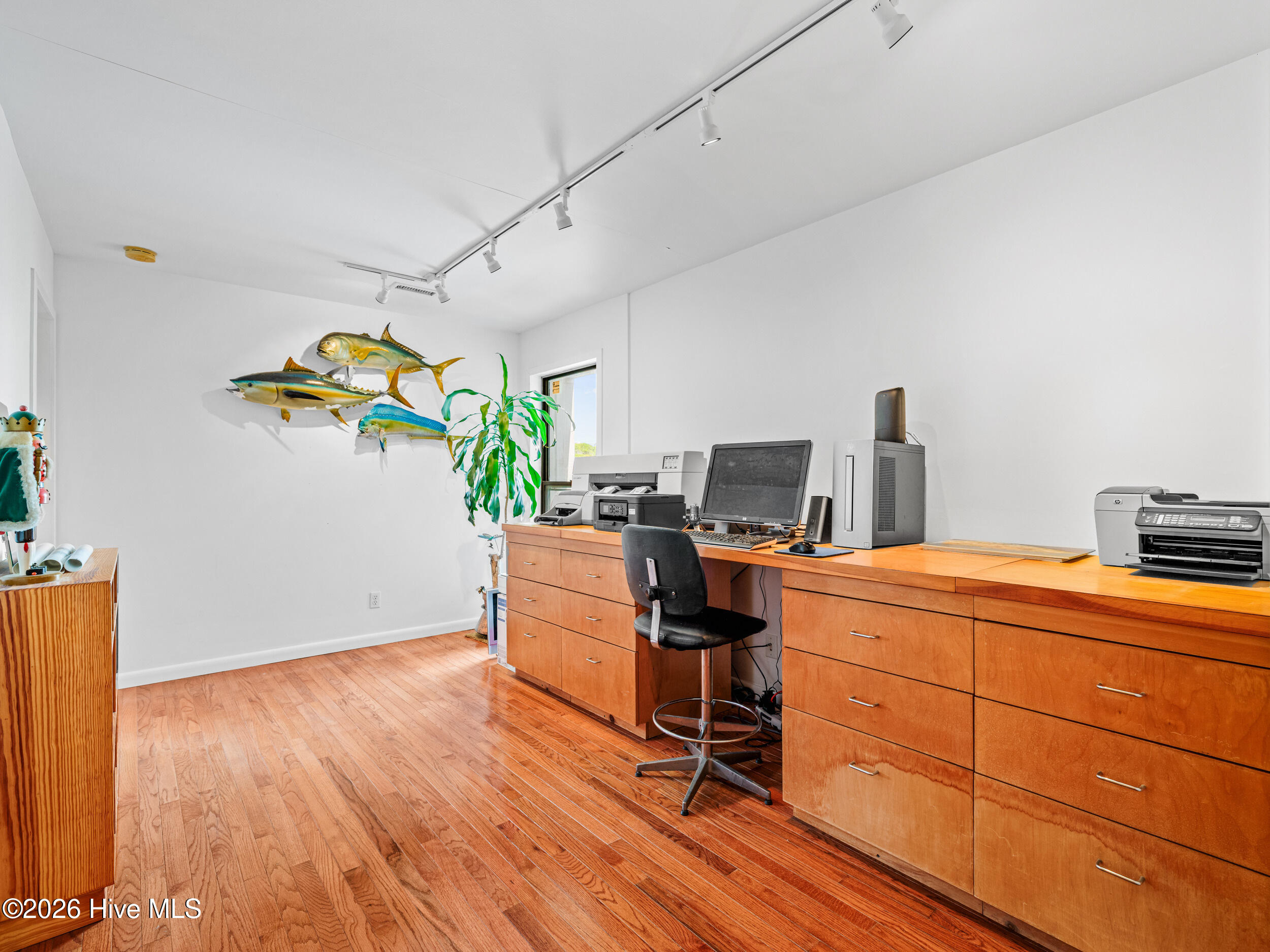 2604 S Shore Drive Property Photo 45