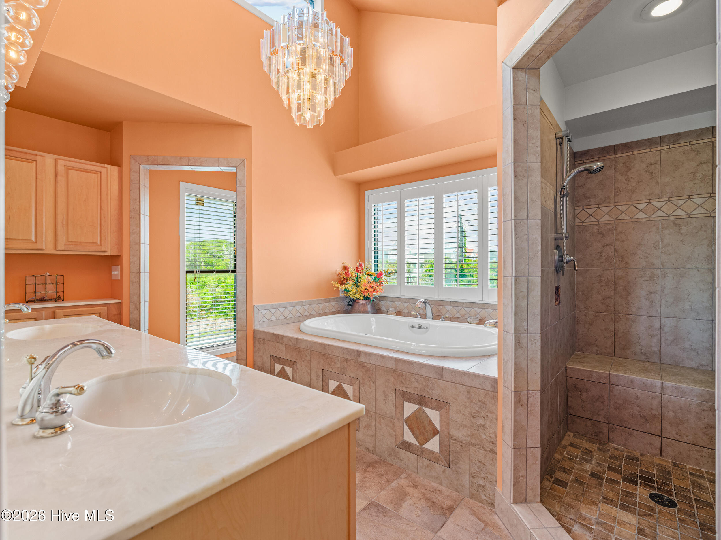 2604 S Shore Drive Property Photo 53
