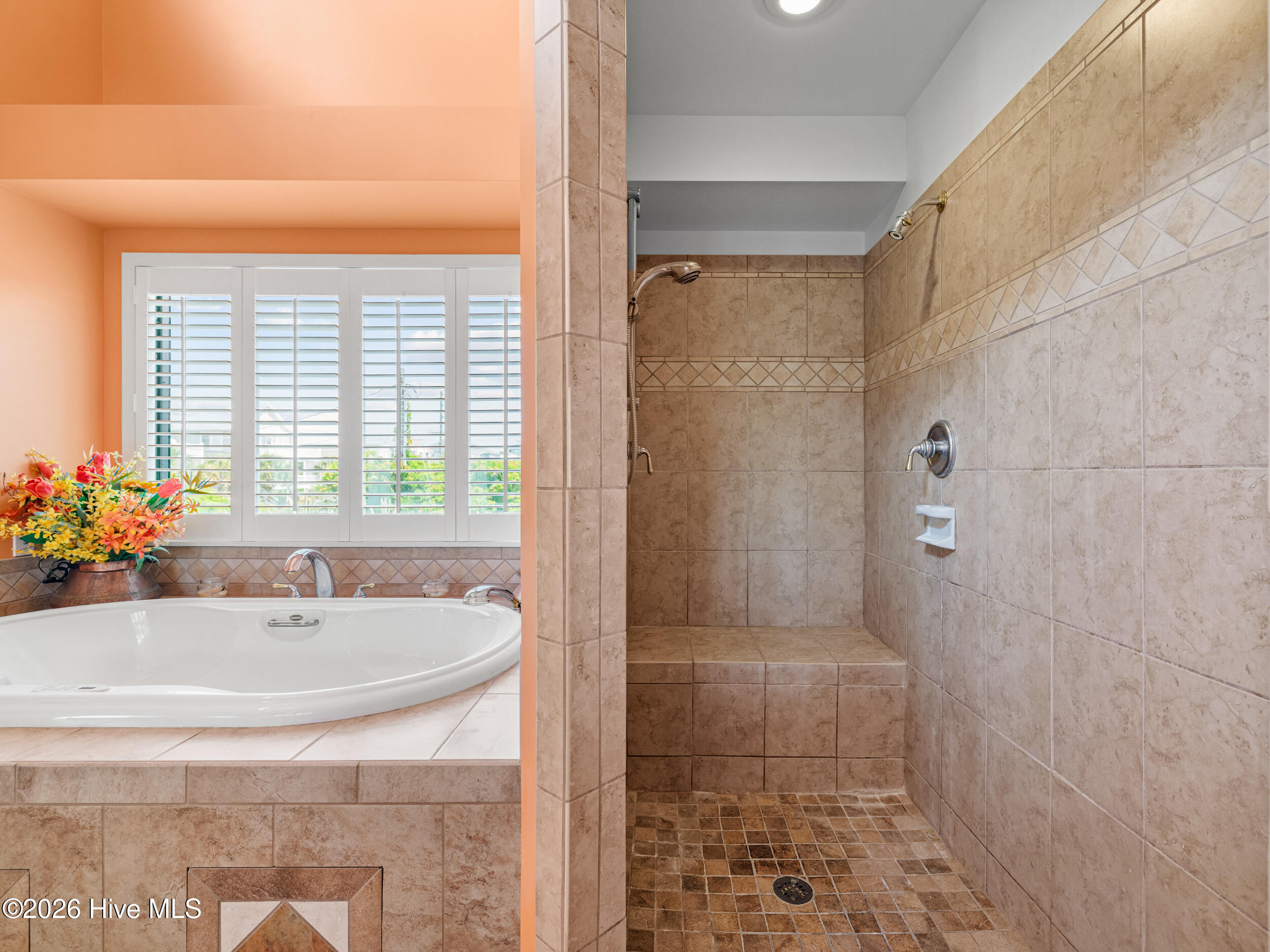 2604 S Shore Drive Property Photo 54