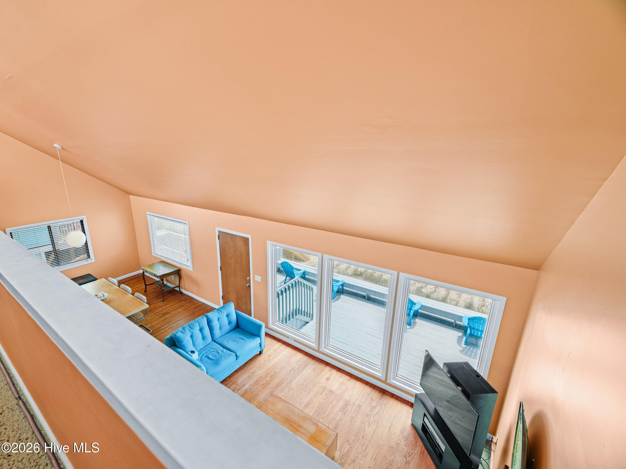 2604 S Shore Drive Property Photo 68