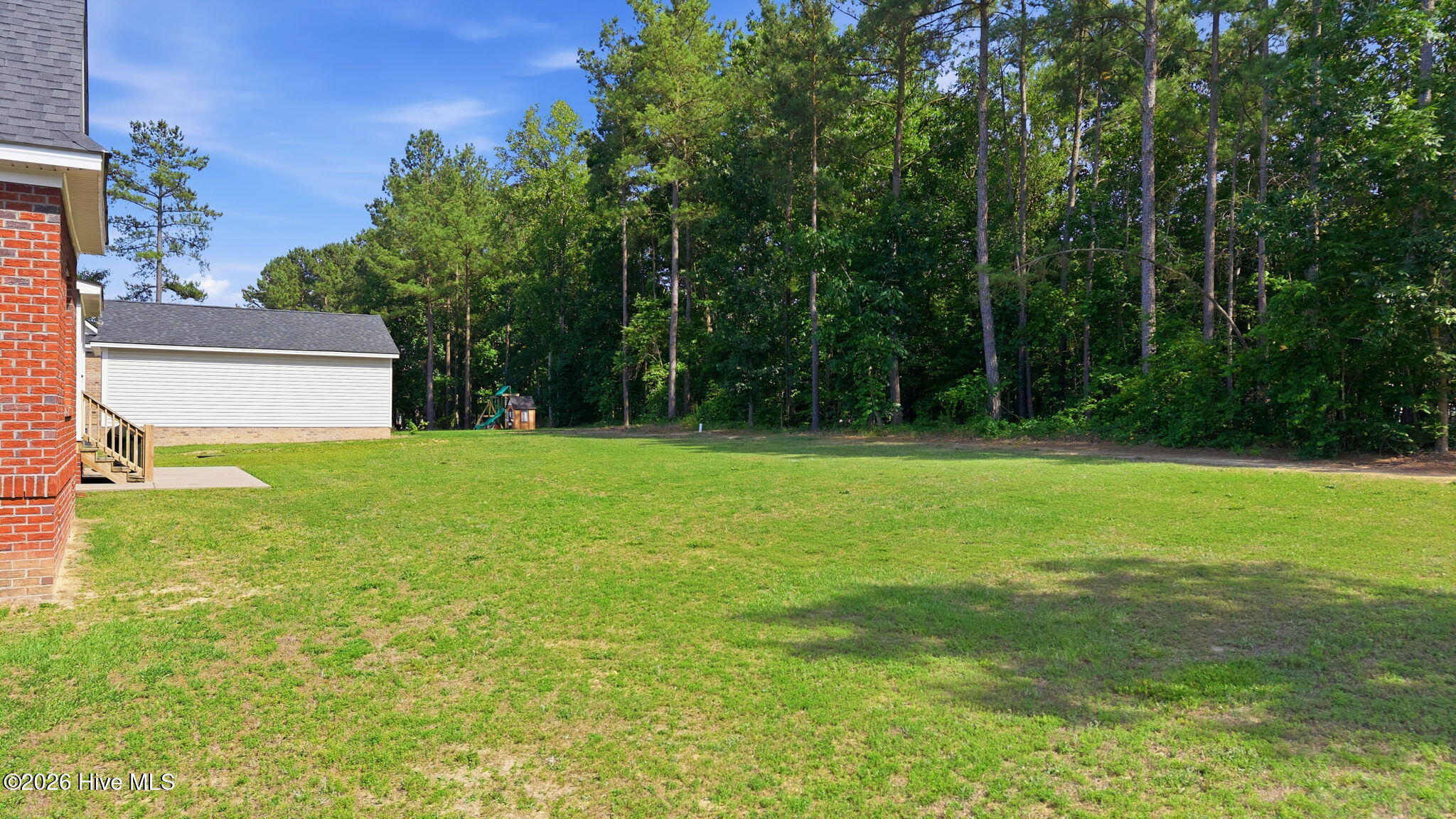 1665 Blue Heron Drive Property Photo 7