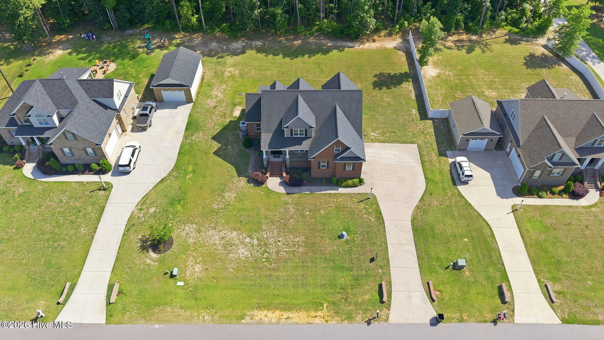 1665 Blue Heron Drive Property Photo 14
