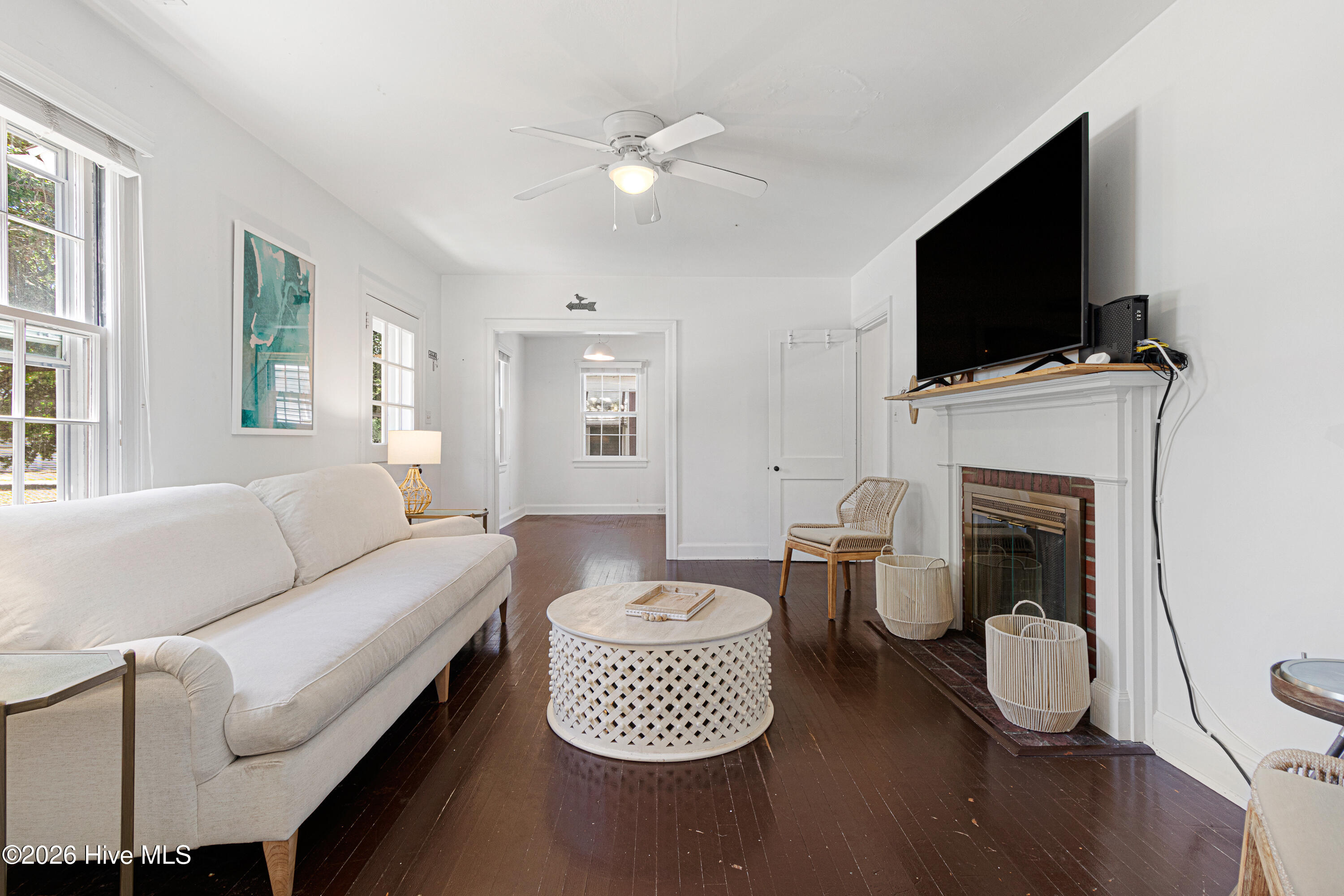 1710 Shepard Street Property Photo 5