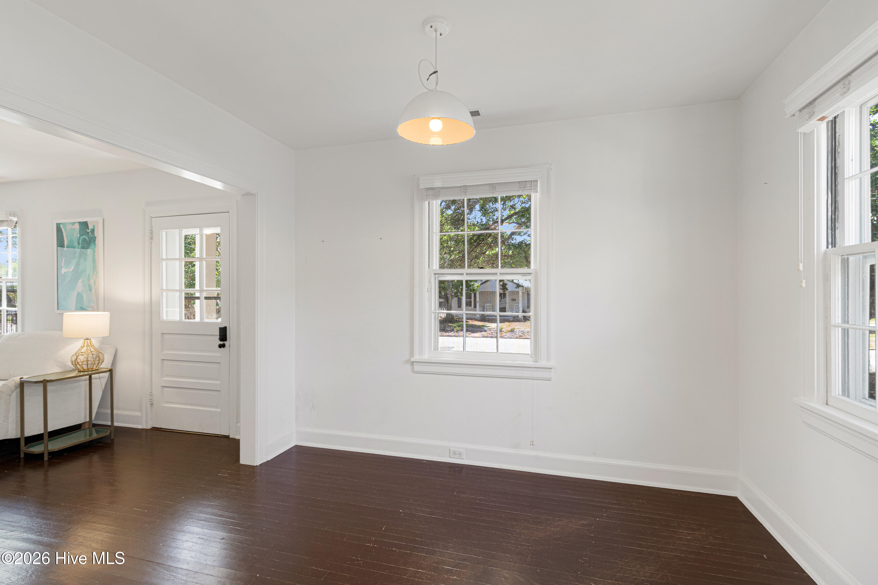 1710 Shepard Street Property Photo 6