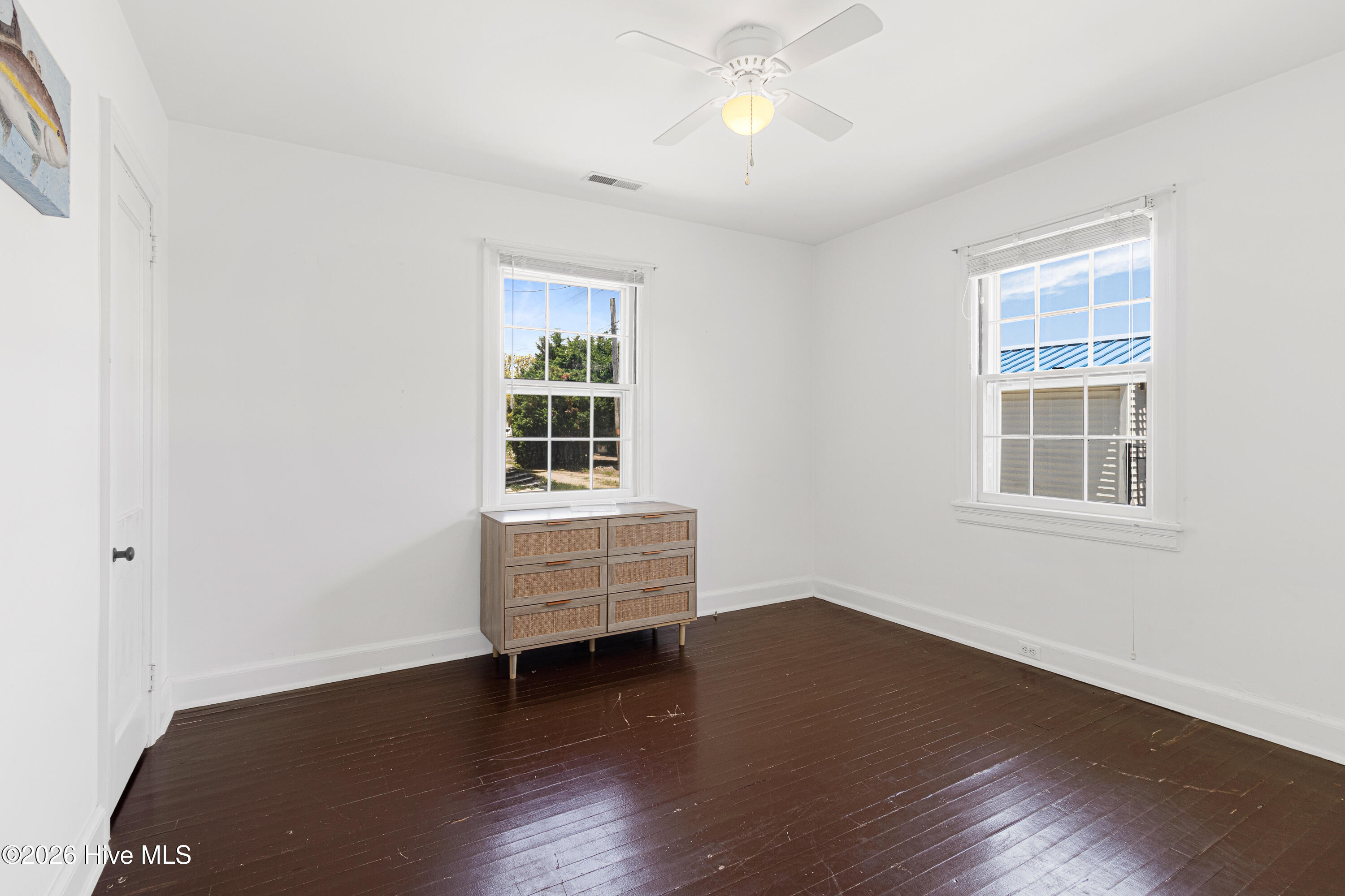 1710 Shepard Street Property Photo 14