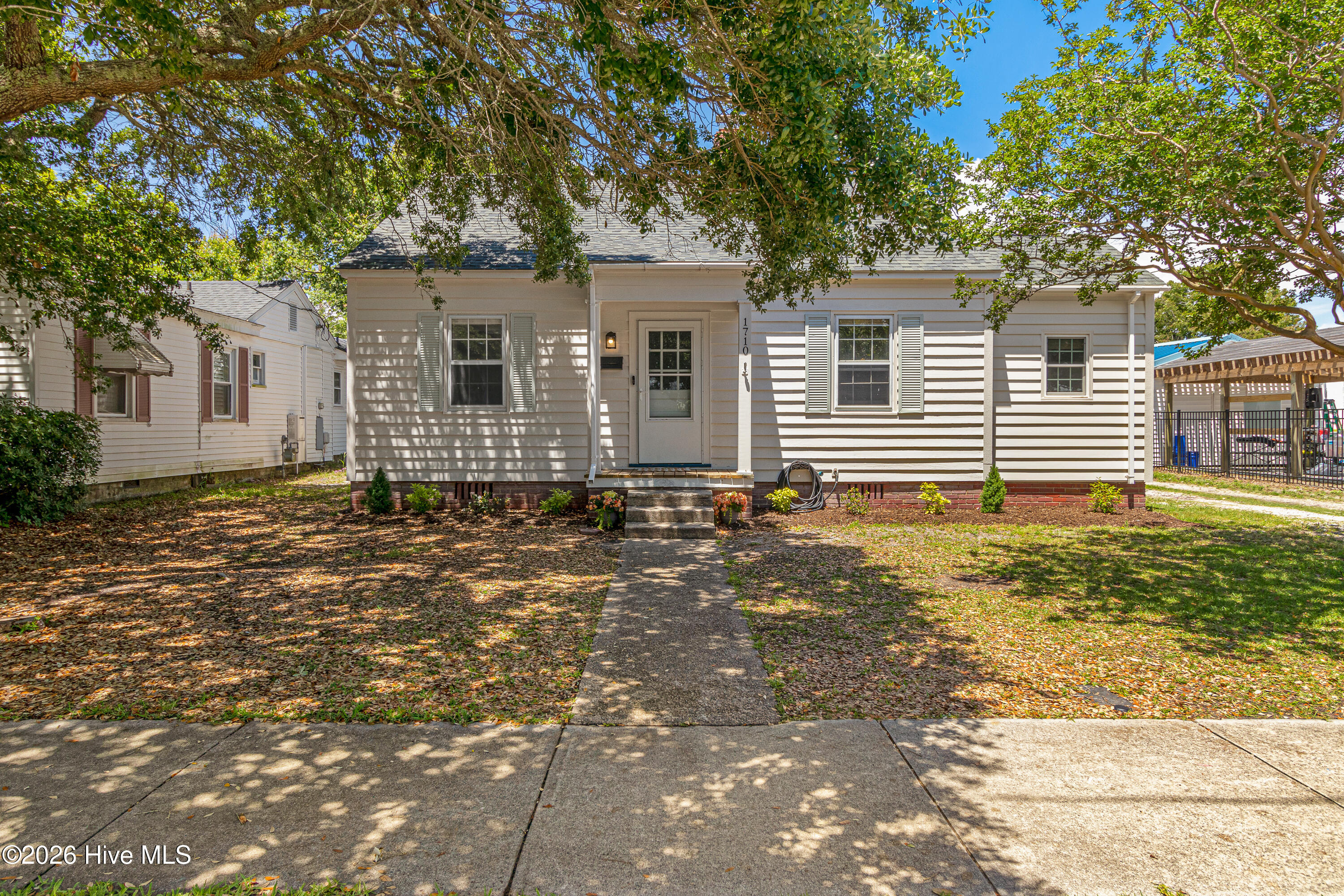 1710 Shepard Street Property Photo 23