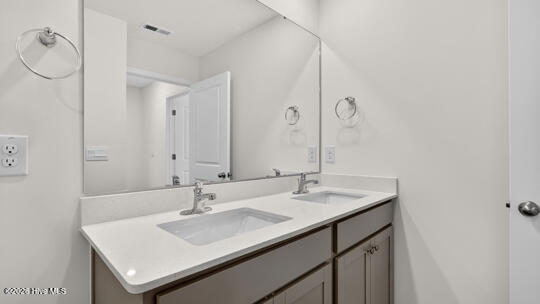 511 Chestnut Oak Drive Property Photo 27