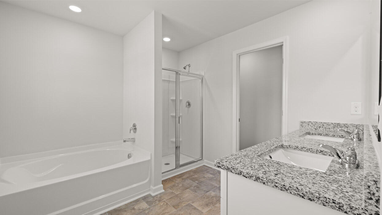 807 Dara Corners Property Photo 13
