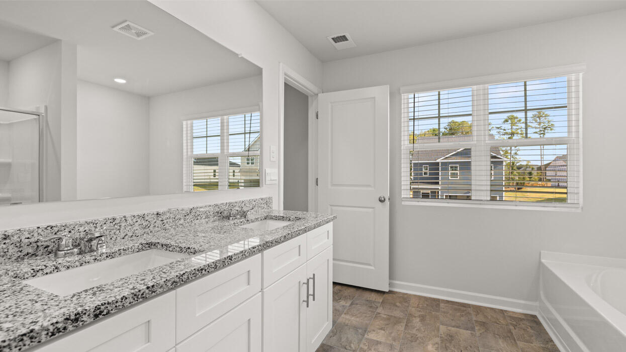 807 Dara Corners Property Photo 15