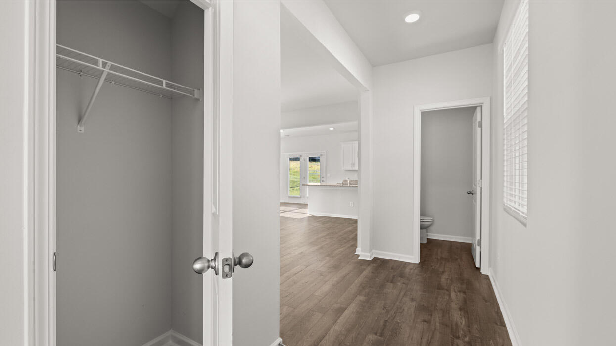 807 Dara Corners Property Photo 20