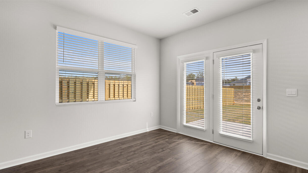 5156 Captain Drive Property Photo 10