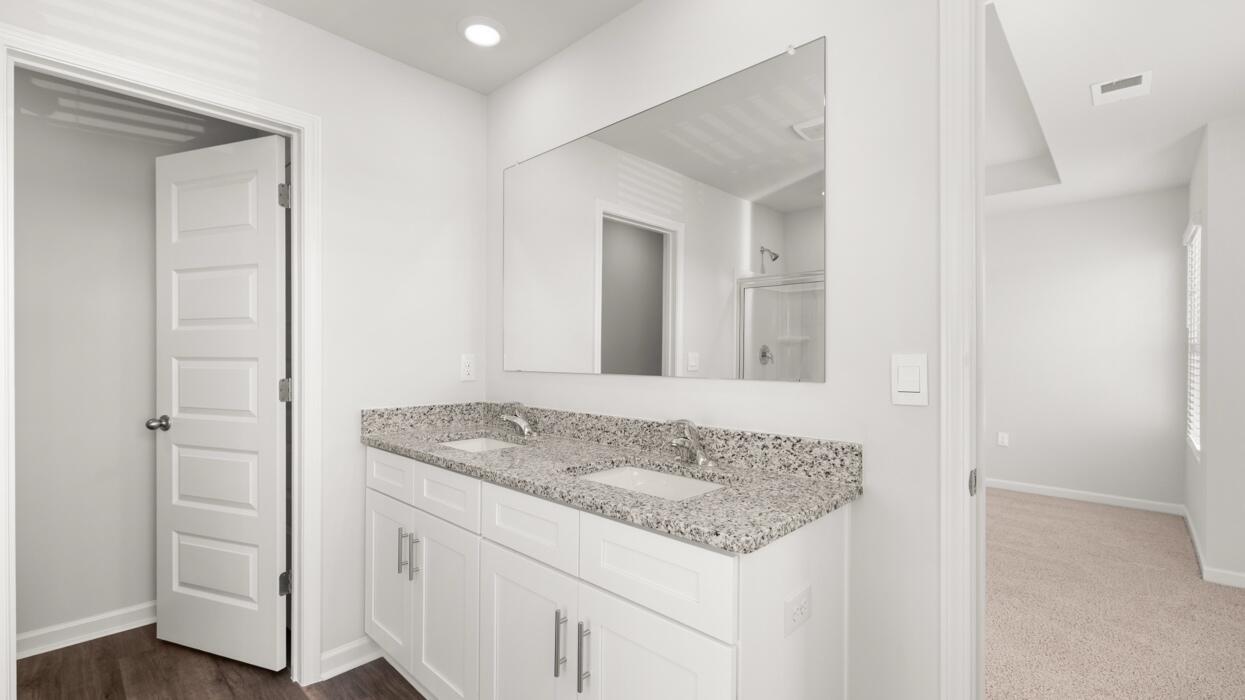 5156 Captain Drive Property Photo 16