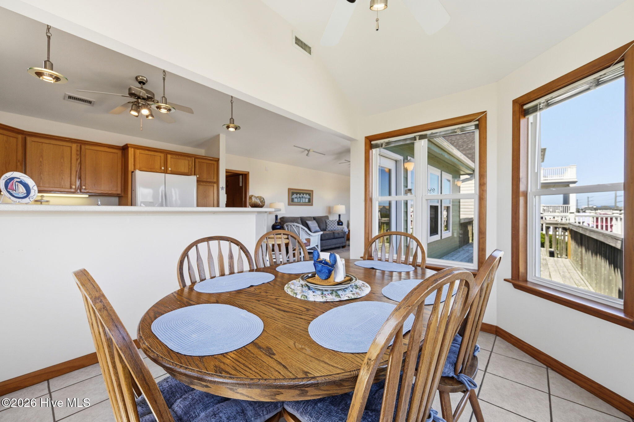 1821 S Shore Drive Property Photo 18