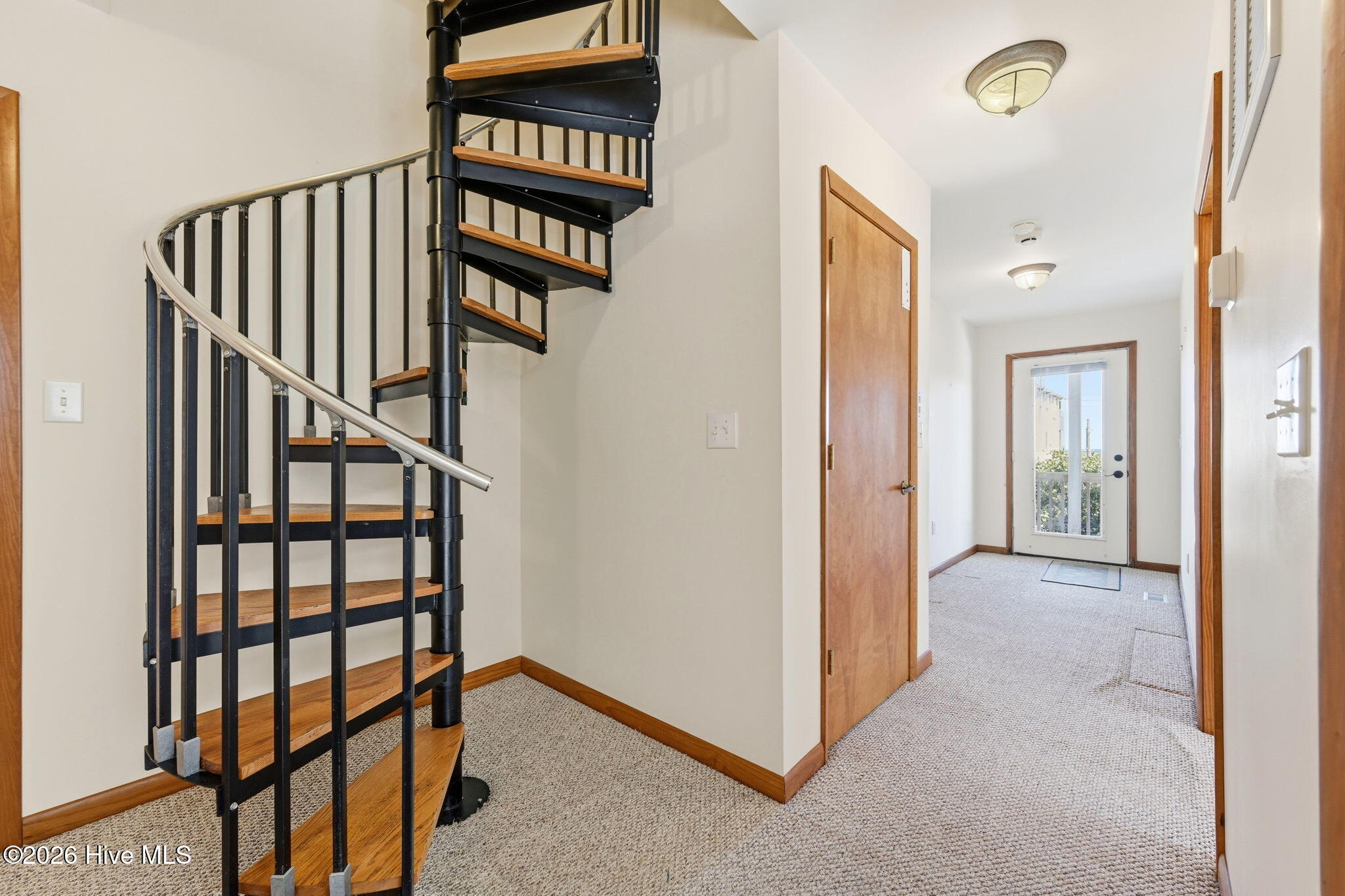 1821 S Shore Drive Property Photo 30