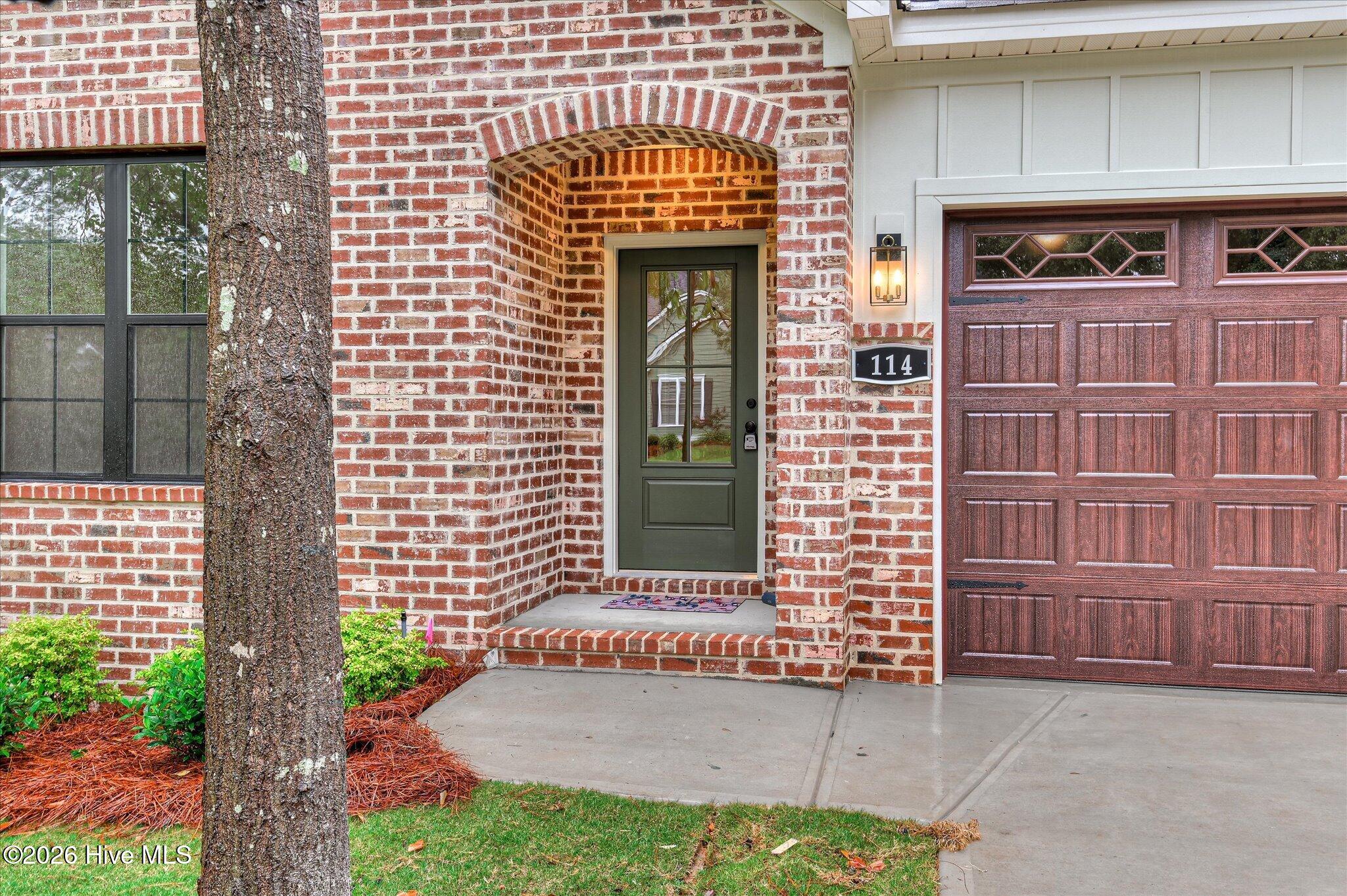 114 Cascade Drive Property Photo 4