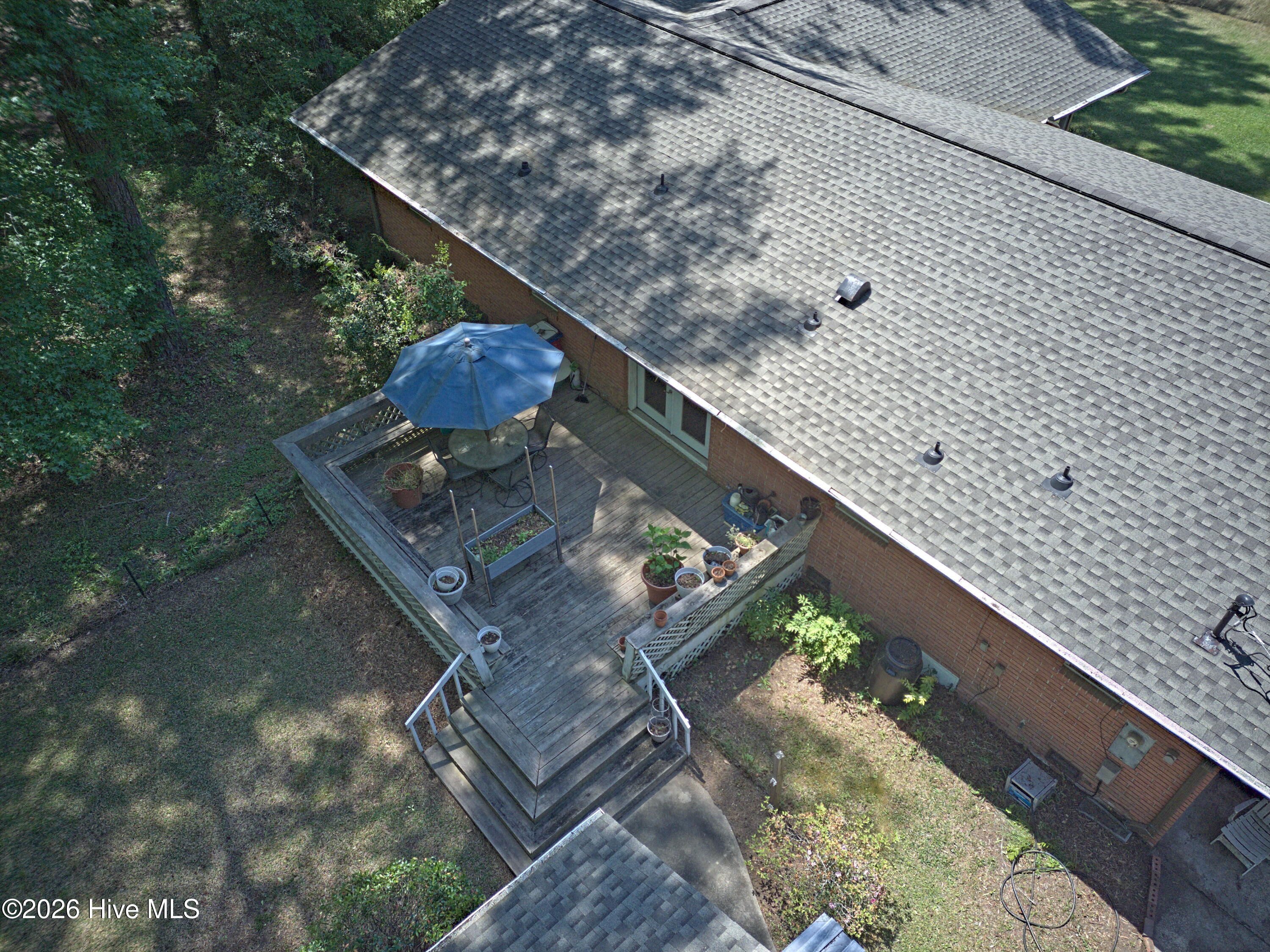 705 N Edgewood Circle Property Photo 12