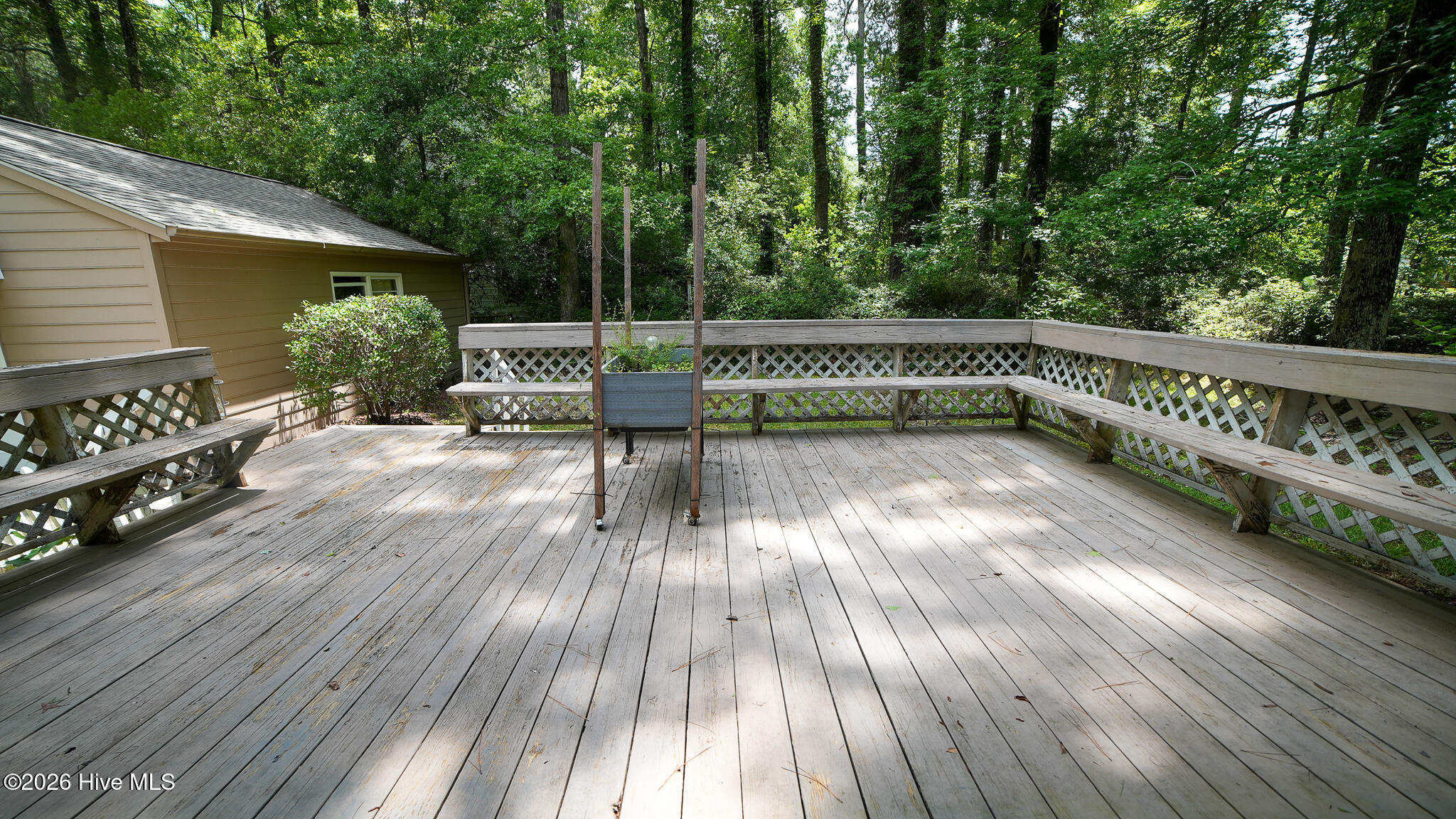 705 N Edgewood Circle Property Photo 15