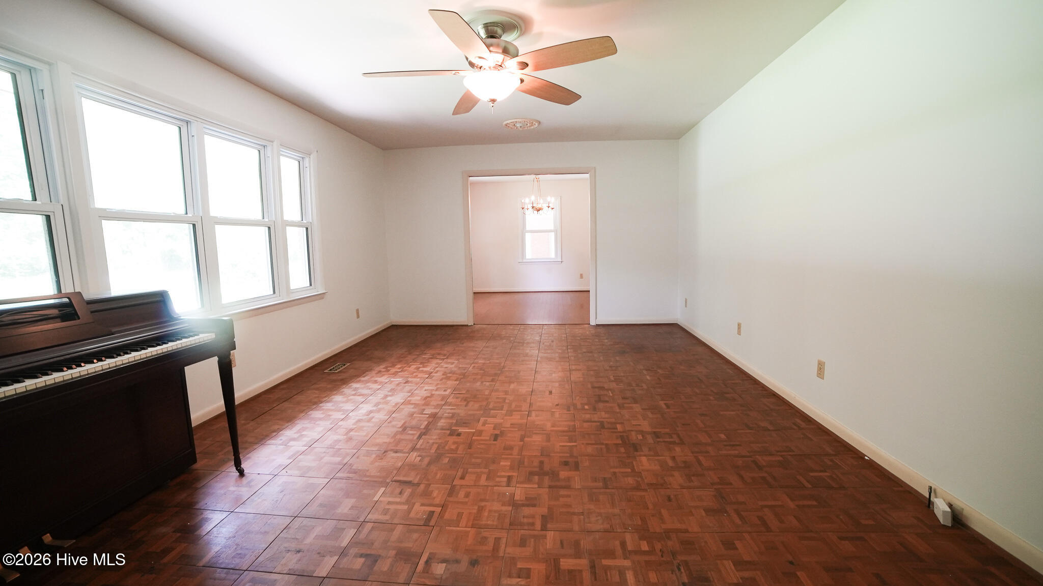 705 N Edgewood Circle Property Photo 20
