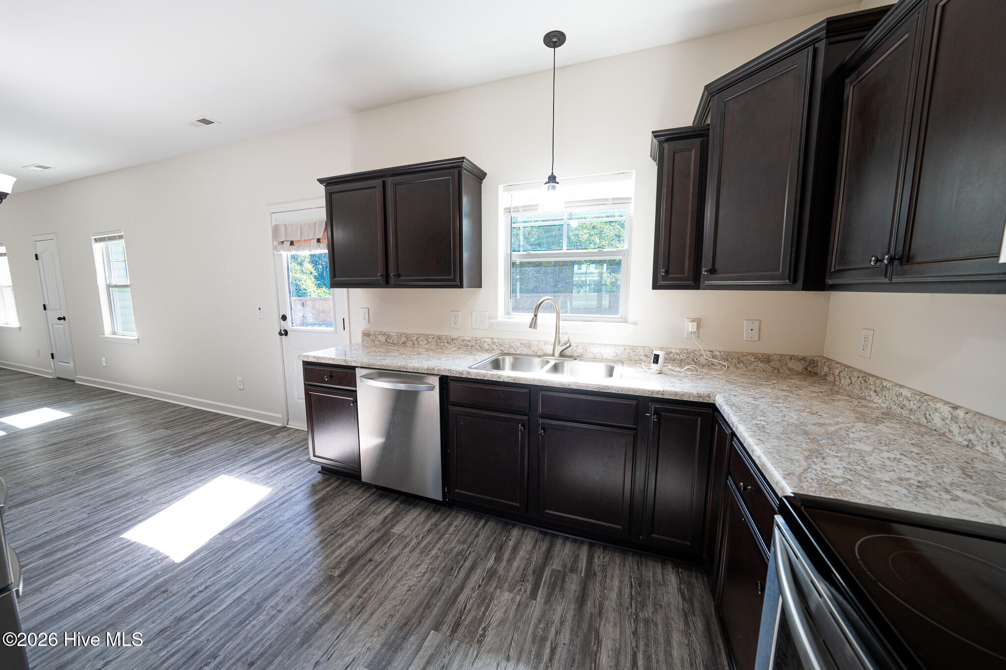 618 Osprey Landing Drive Property Photo 11