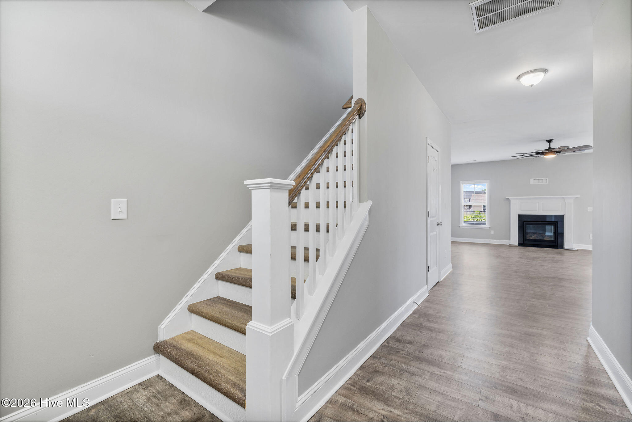 409 Willow Pond Drive Property Photo 11