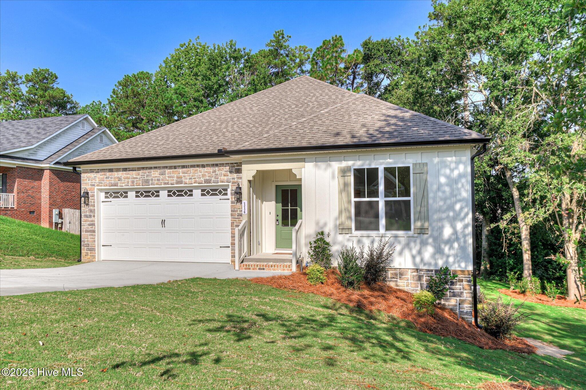 114 Bobbye Drive Property Photo 2
