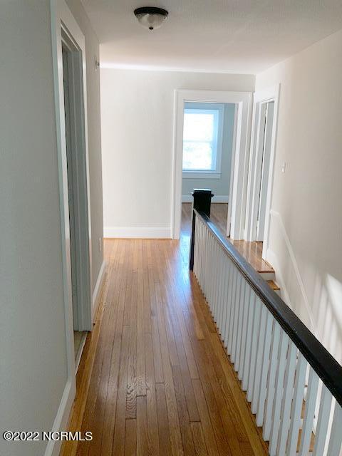 2301 E 4th Street Property Photo 9