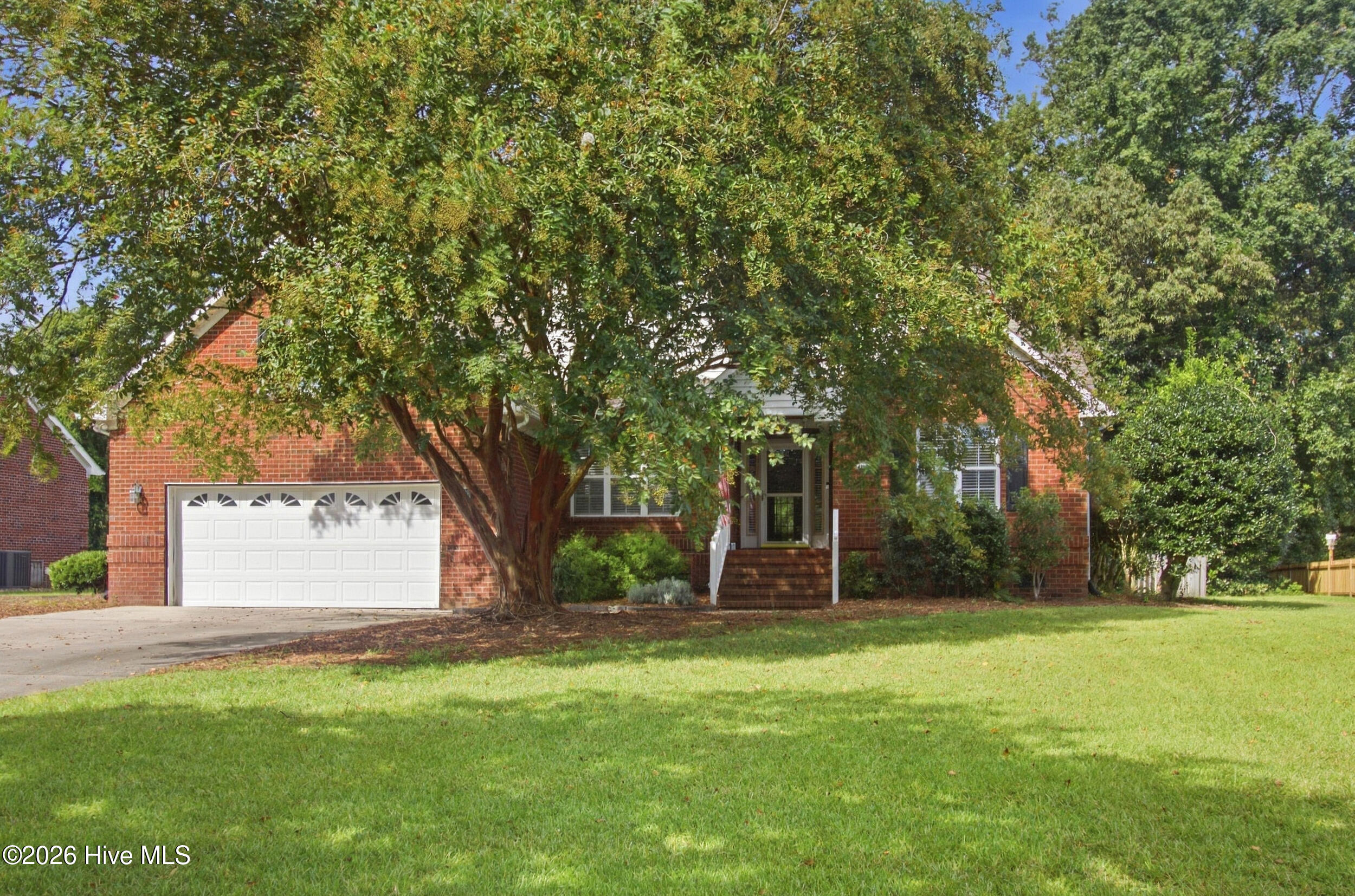 112 Barkside Lane Property Photo 6