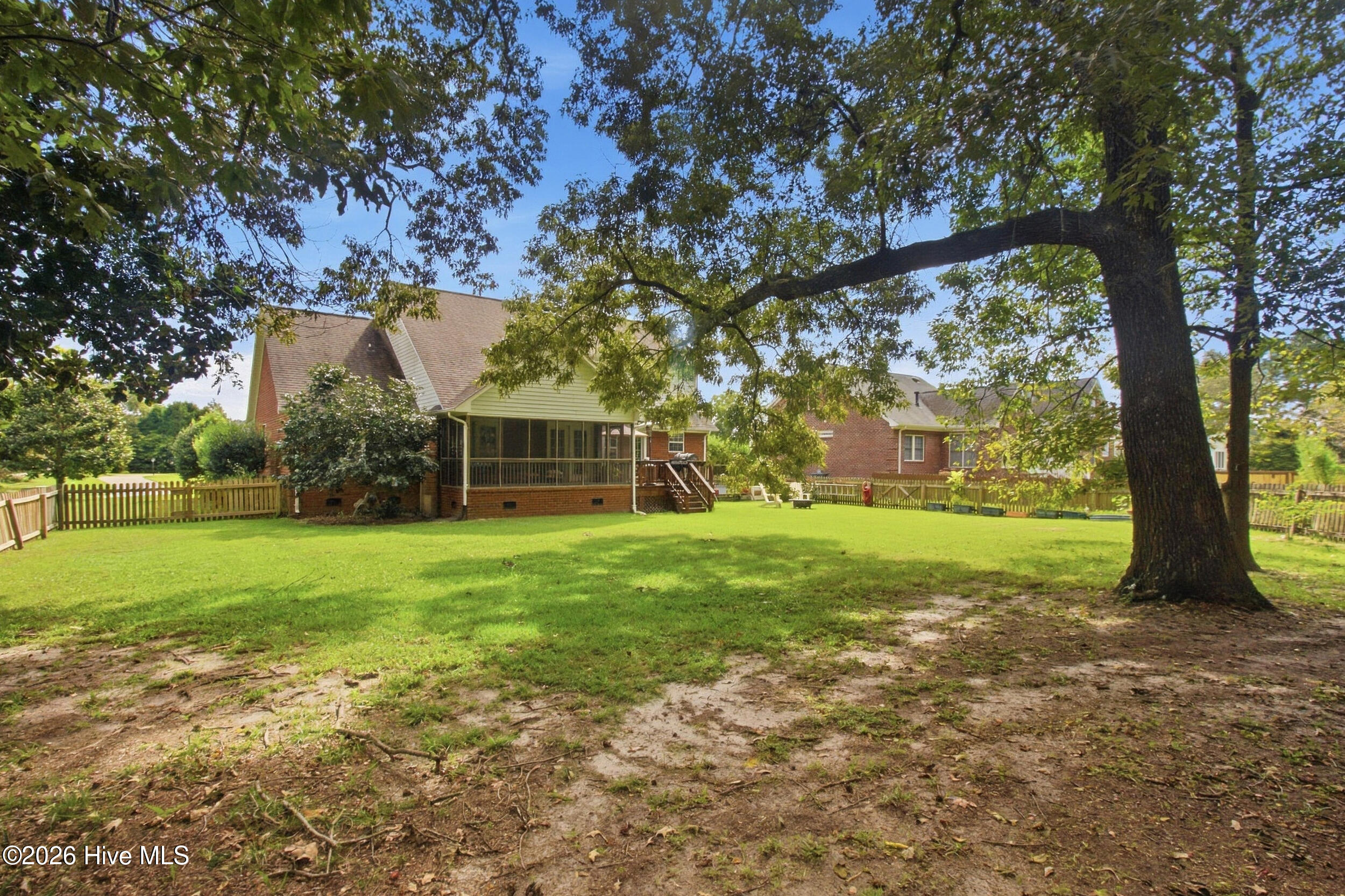 112 Barkside Lane Property Photo 37