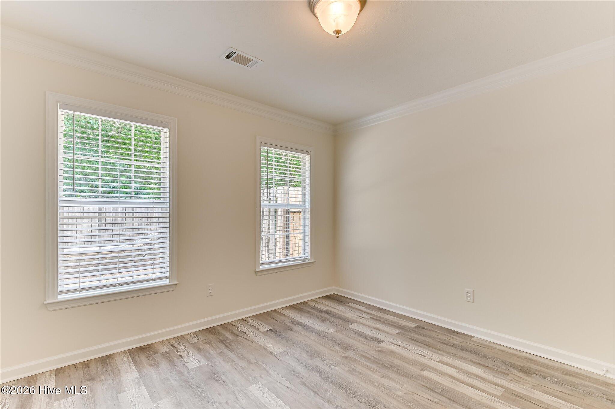 6009 Sanibel Drive Property Photo 22