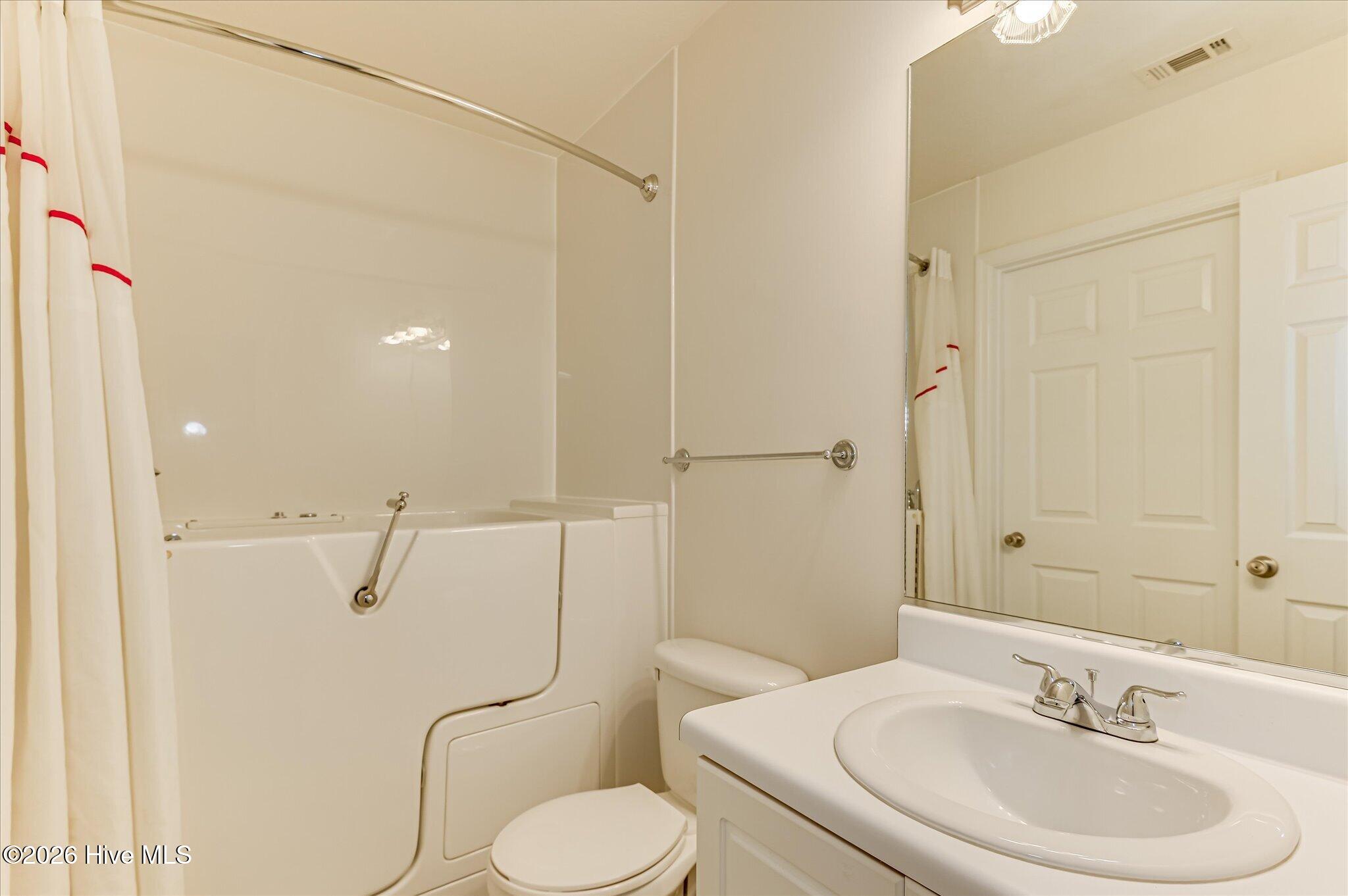 6009 Sanibel Drive Property Photo 32