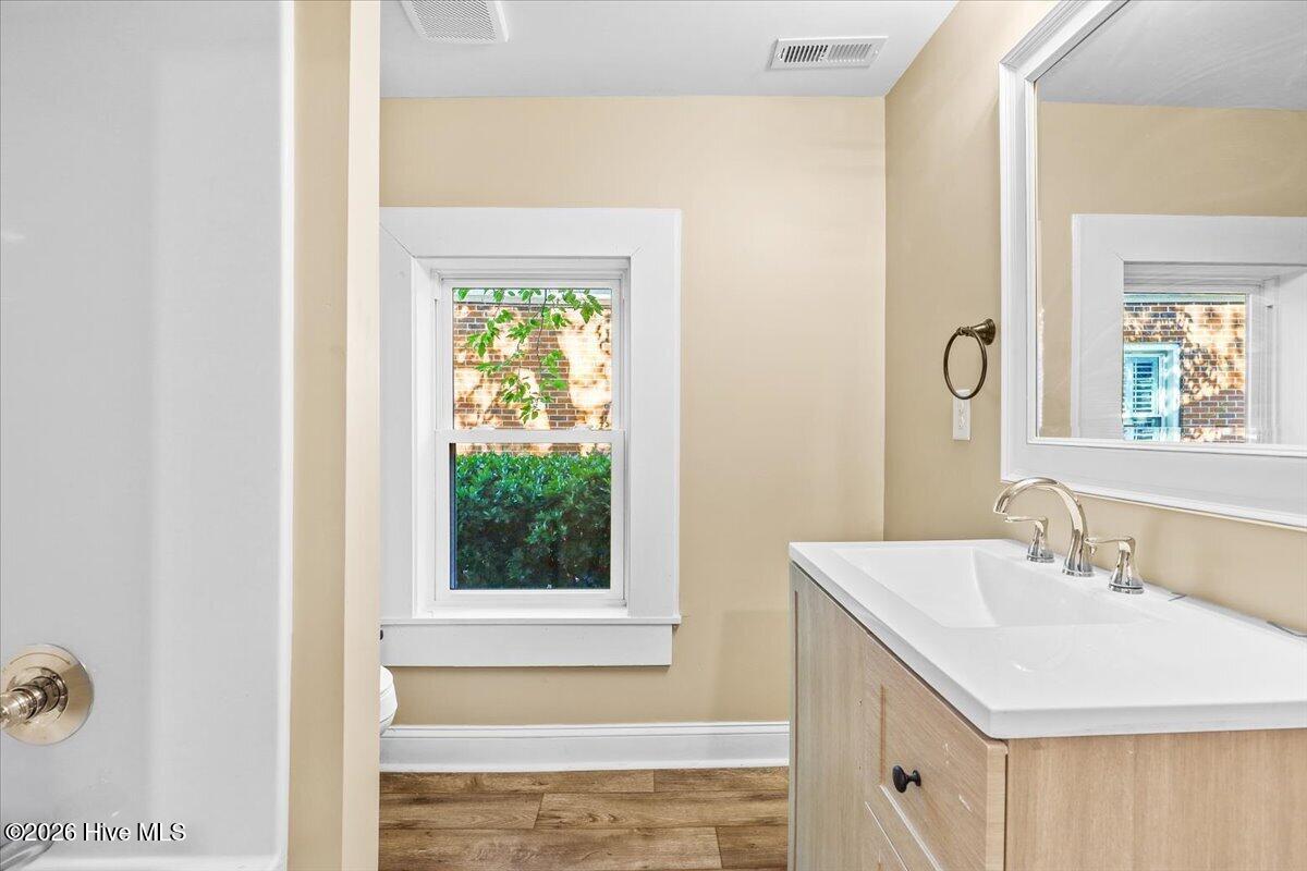 1120 Beal Street Property Photo 22